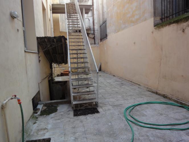 Κτήριο στην Ομόνοια, Κέντρο — Φωτογραφία 15 από 16